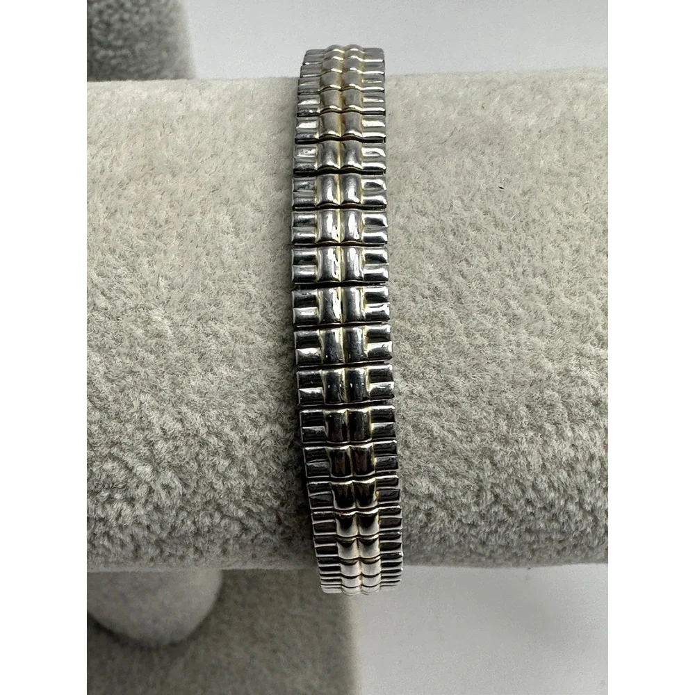 Gloria‎ Vanderbilt V2577QB Ladies Watch New Battery 19MM 5.75